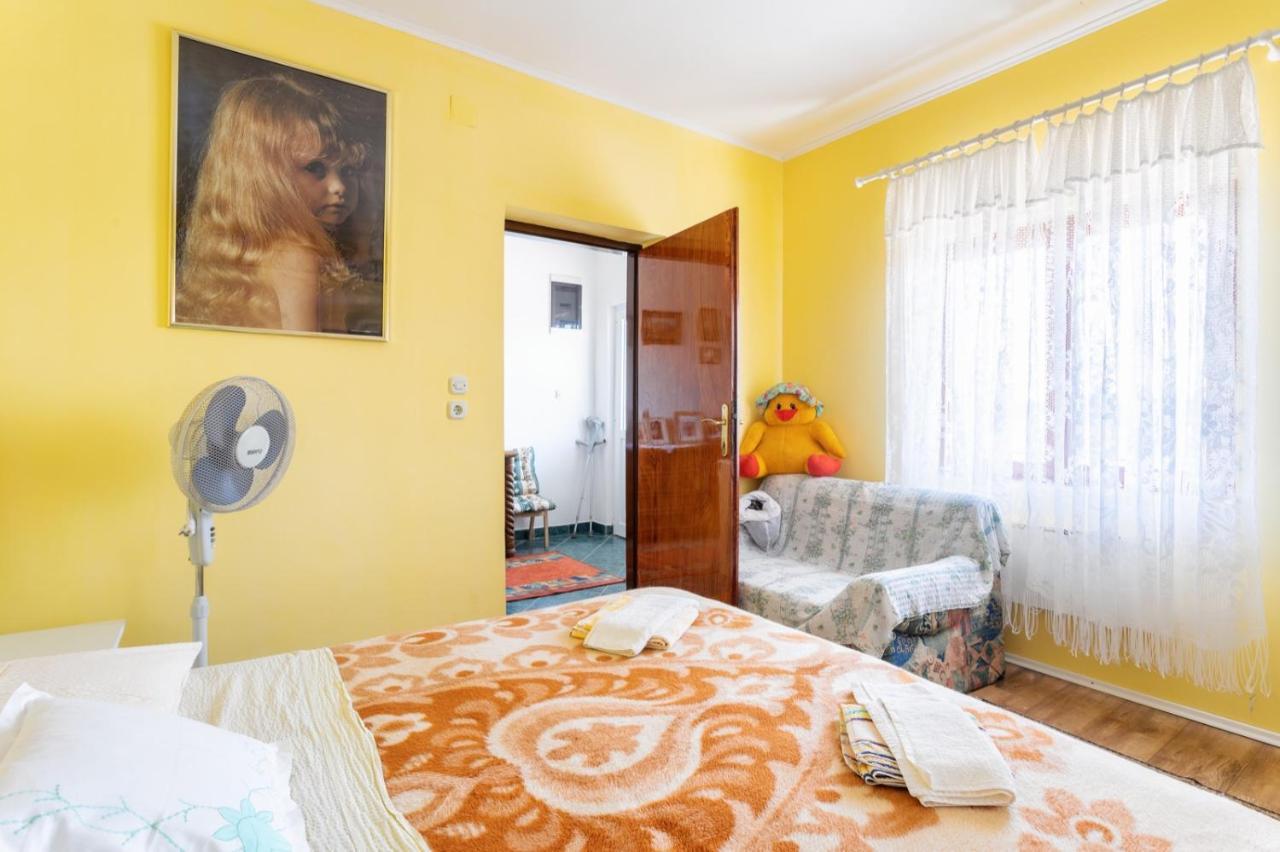 Golden Flowers Razvode Экстерьер фото